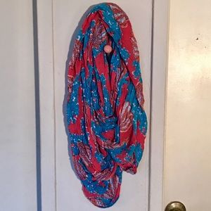Lilly Pulitzer Infinity Scarf in Coralina Print!